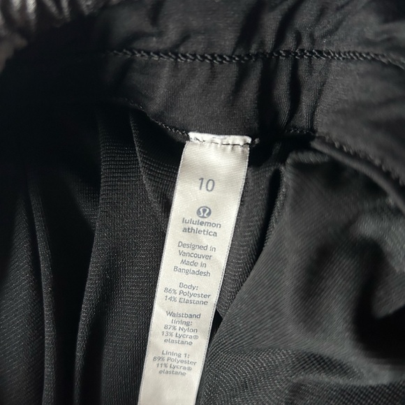 Lululemon track that shorts 4” - Picture 3 of 3